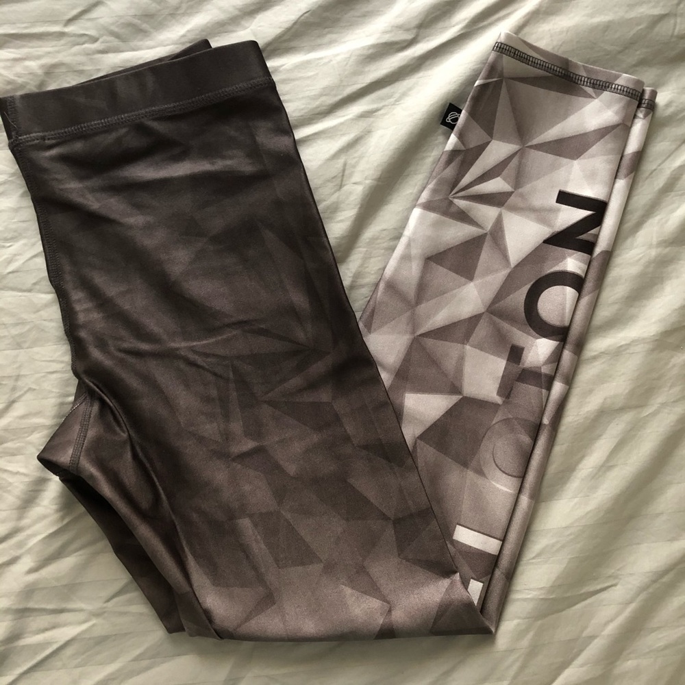 Large Peloton Terez Leggings